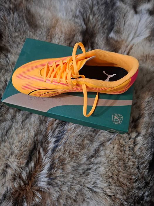 Puma de fotbal !!