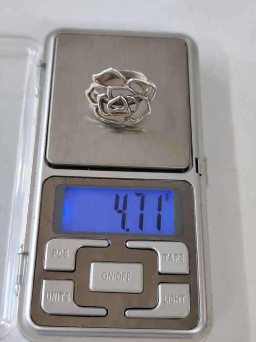 Сребърен пръстен