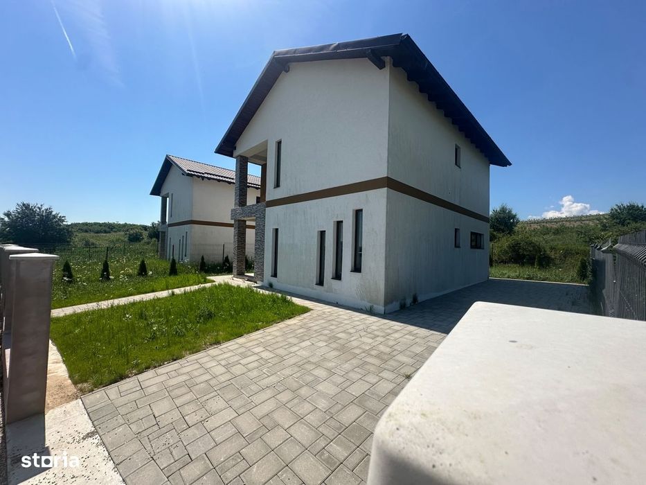 Casa  individuala | 158mp | 300mp teren | intrare Campenesti