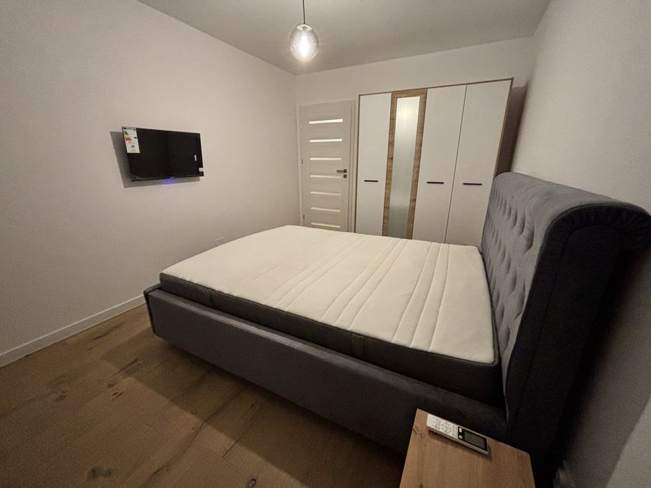 Inchiriez  ap 2 camere