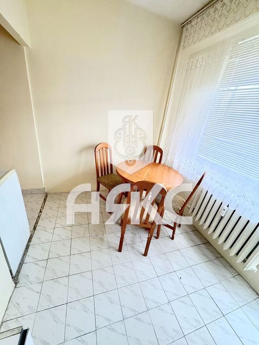 Продава се Едностаен апартамент в София, Младост 1 - 42 кв.м за 3215 €/кв.м - Снимка #2