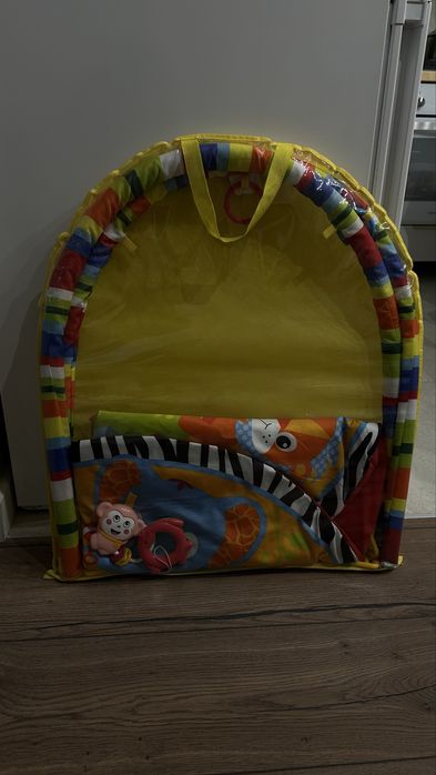 Развивающем коврике BabyGo