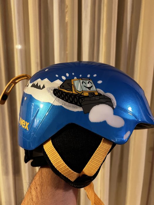 Детска каска UVEX