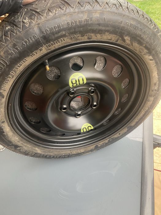 Vind rezerva slim bmw  completa cric , coarba pana , si  cui bmw