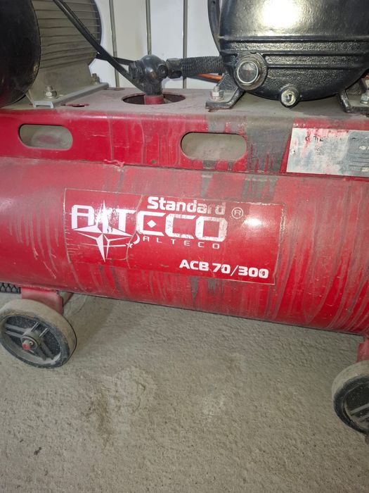 Воздушный компрессор