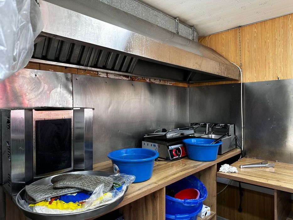 Продам  киоск только павильон будка кантенер