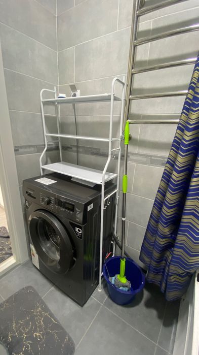 Продается 3-х комнатная квартира с ремонтом Узбум AU