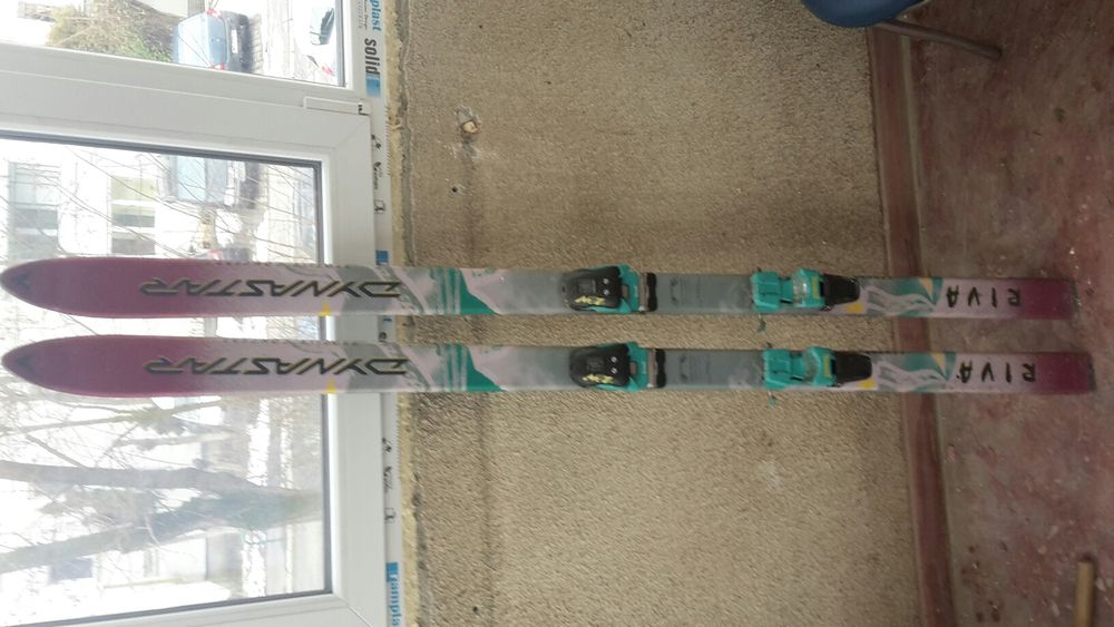Vând schiuri 170 cm