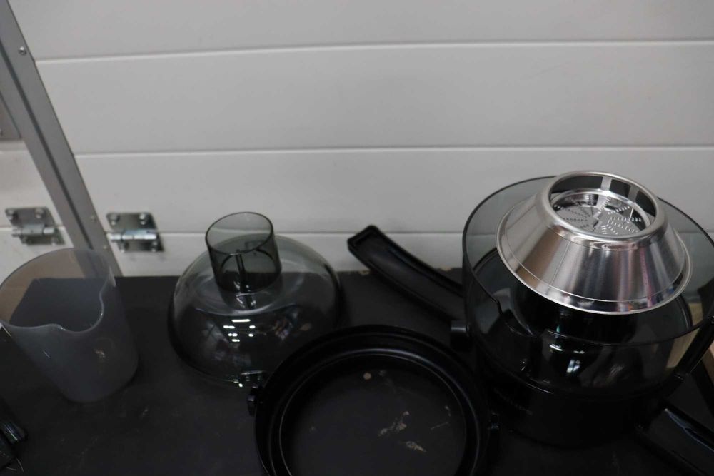 Сокоизстисквачка Philips Viva Collection, 1,5 литра, 500W, лек ДЕФЕКТ