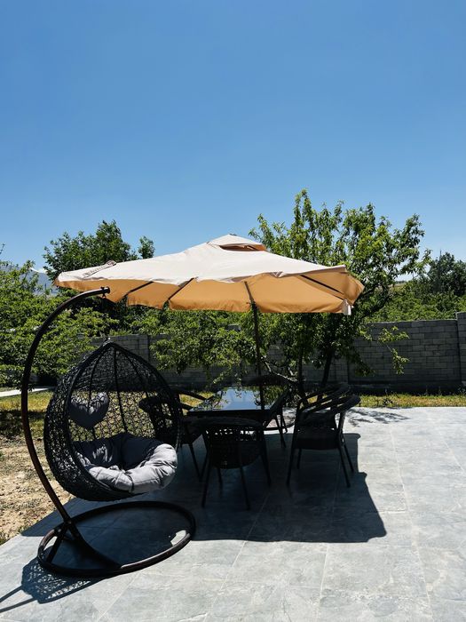 Уличный зонт