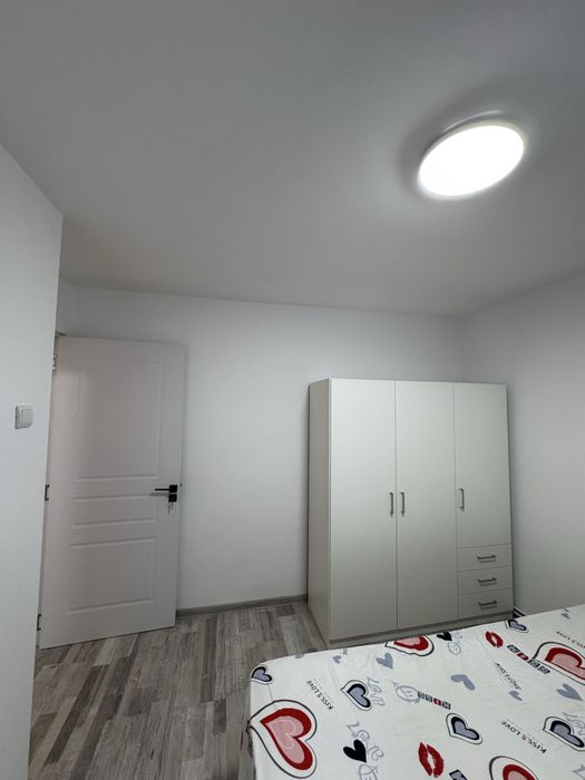 Inchiriez apartament central 2 camere