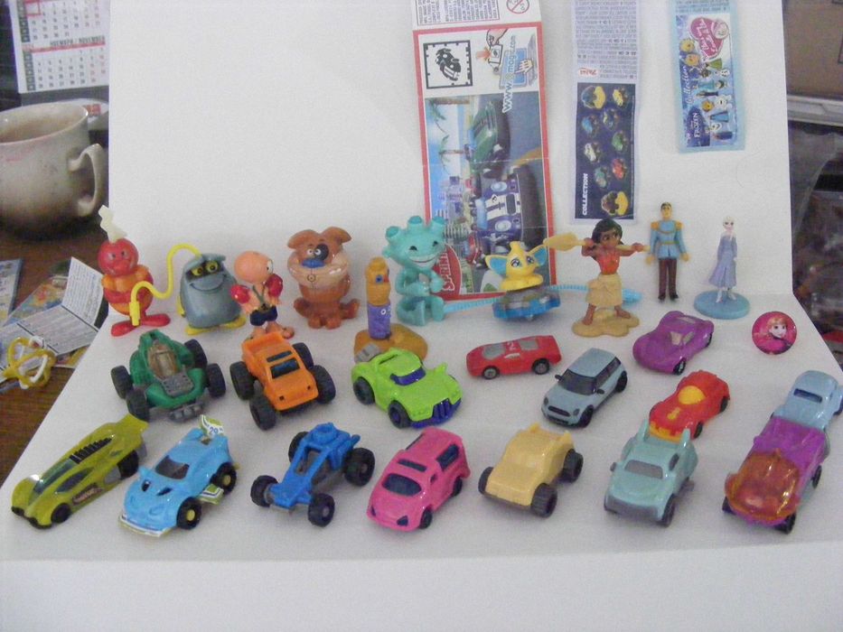 Играчки Kinder surprise