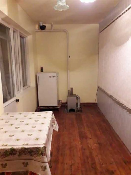 Продаётся квартира 4 комнатная