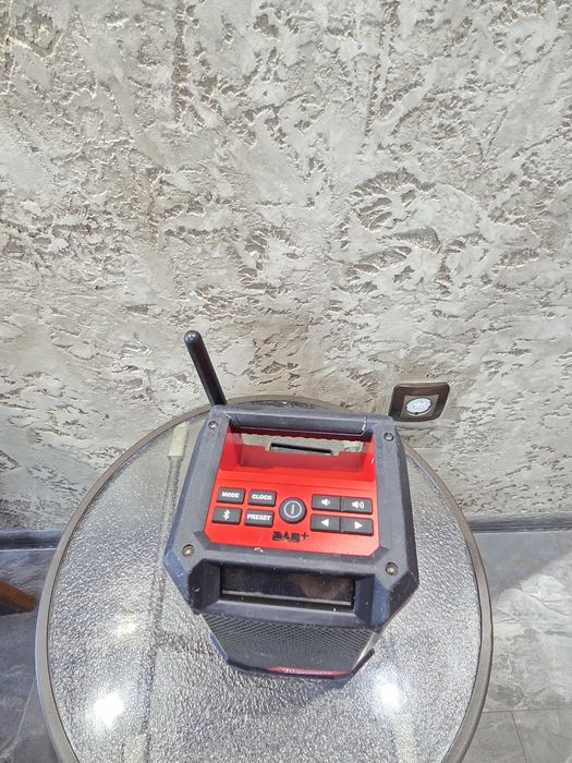 MIlwaukee M12 RCDAB+-0/ 12V - Радио