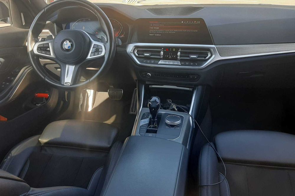 BMW 320d xDrive G21 MHEV M Sport Pachet