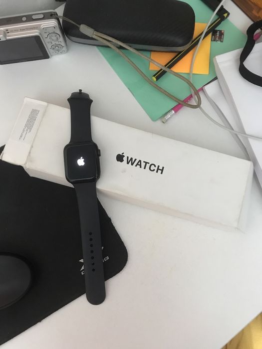 эпл вотч се2 44мм 99%