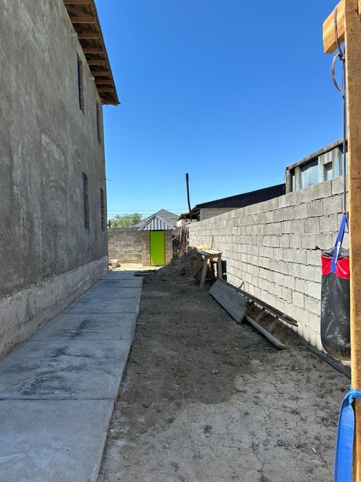 Қызыл кірпіштен, берекелі үй