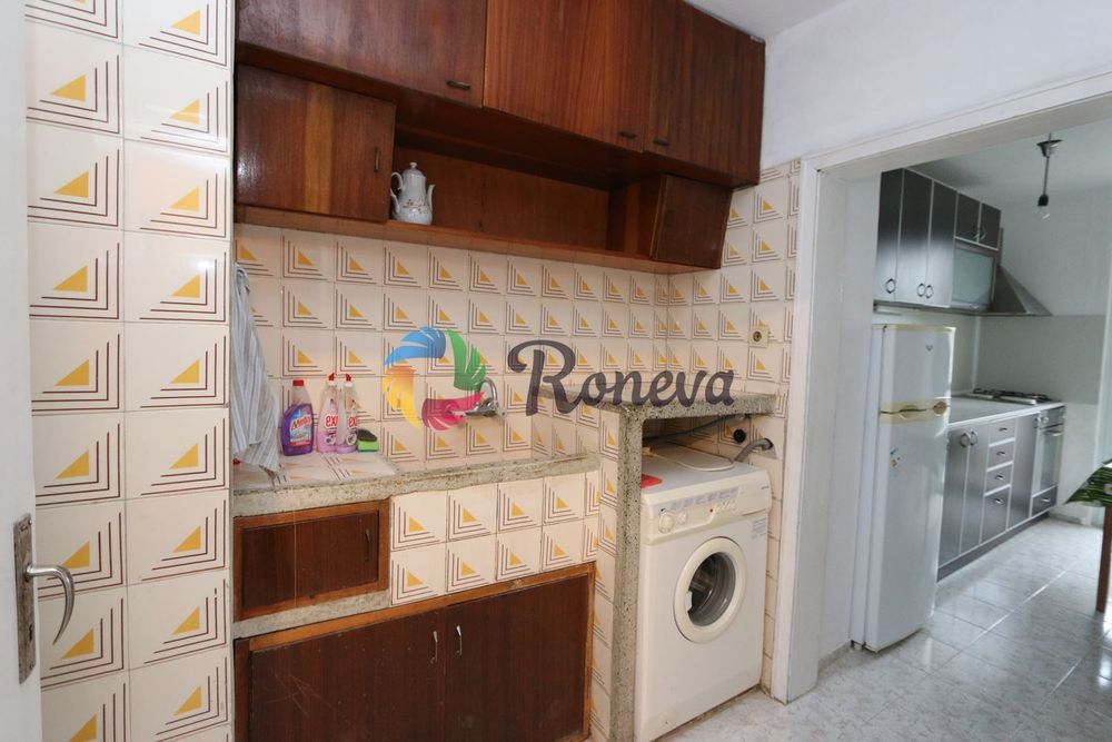 Апартамент с две спални и кухня