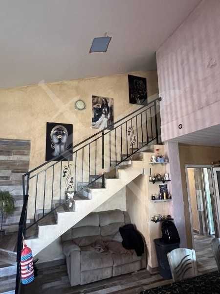 Продава се Къща в Камено - 159 кв.м за 1699 €/кв.м - Снимка #1