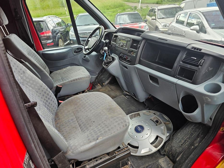 Ford Transit suprainaltat 2012 2.2 L diesel A/C recent adus