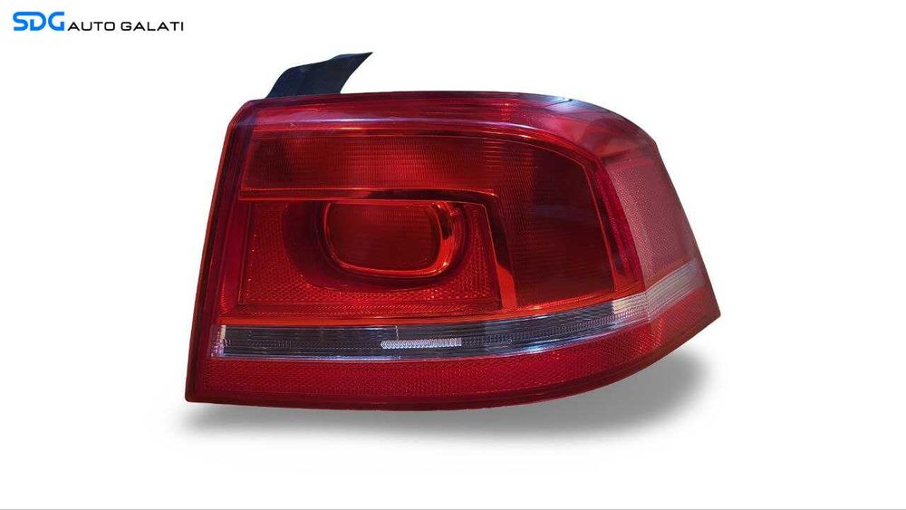 Stop Lampa Tripla Dreapta Halogen de pe Aripa Caroserie Volkswagen Passat B7 Berlina Sedan Limuzina 2010 - 2015 Cod 3AE945096F [LS0567]