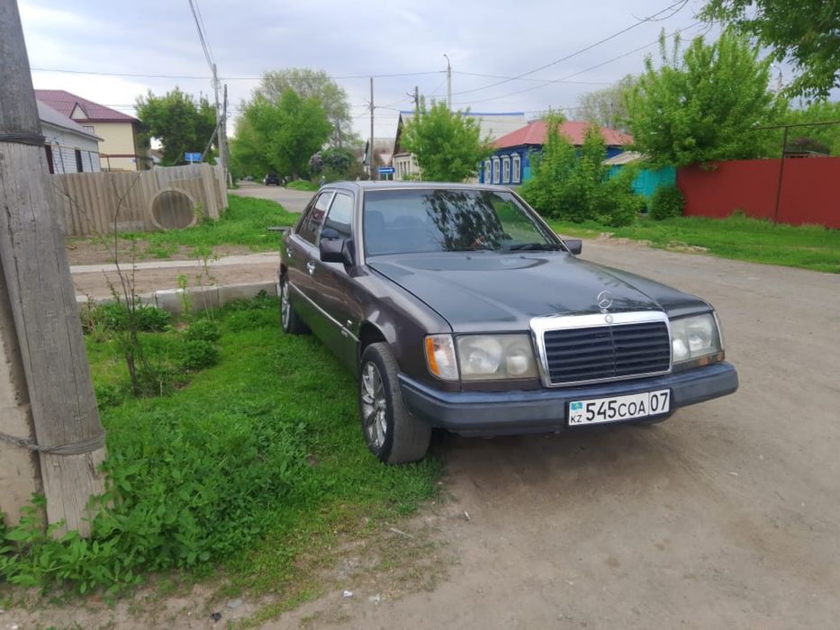 Авто мерс 124   Продам