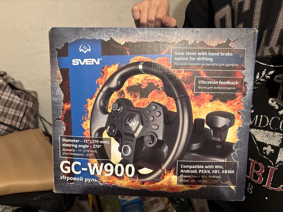 Руль для игр . Агригаты для гонок