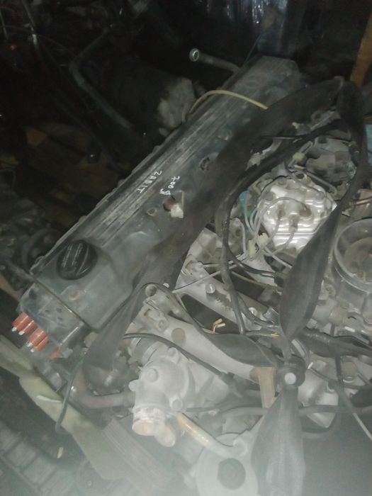 Мерседес 124Ауди  с4