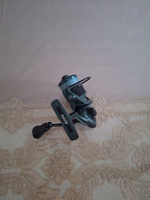 Продам катушку Prestige 800