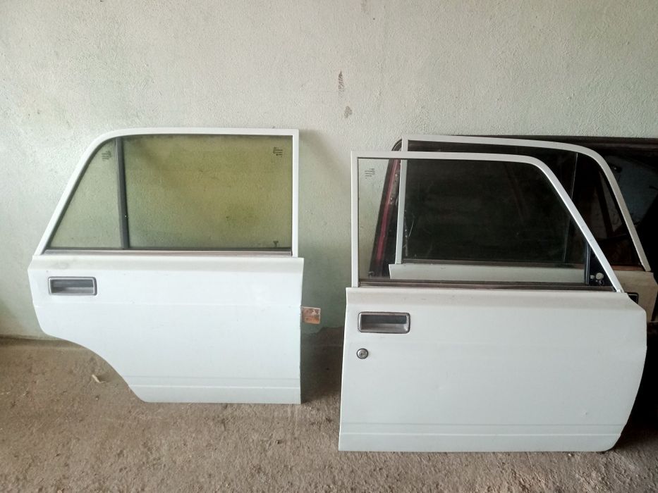 Продам двери на Жигули классика!