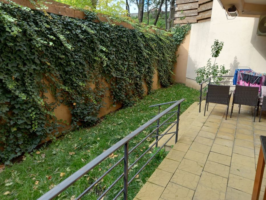 apartament 3 camere+grădină+boxa+gym/saună+ parcare-Copou/Bellevue