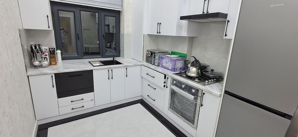 Сдаётся в аренду новая 2 х комнатная квартира на паркентсом.