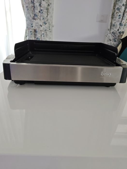 Vând Grătar Electric