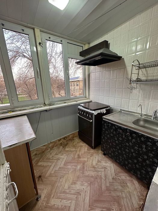 3 хонали квартира сотилади