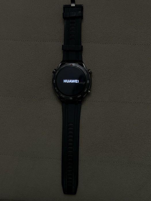 Часовник HUAWEI WATCH Ultimate