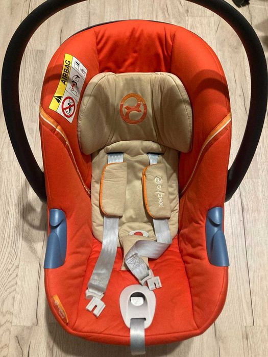 Столче / кошница за кола Cybex Aton M