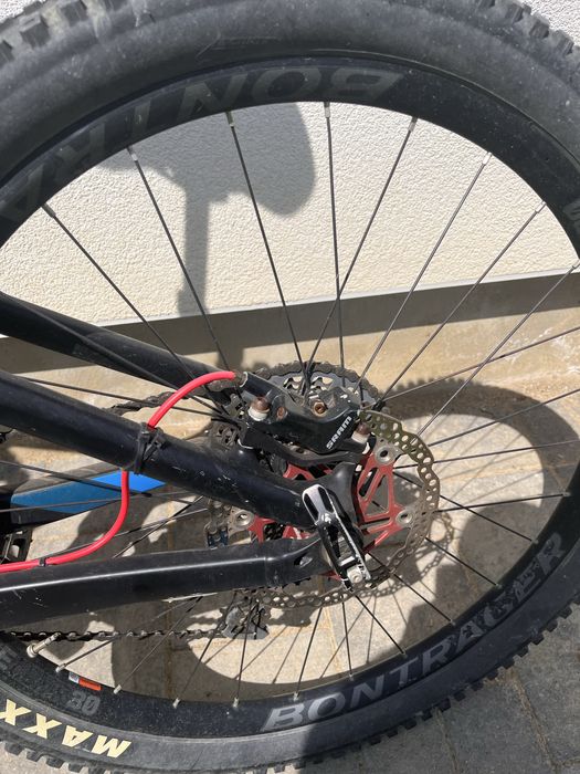 Vând bicicletă MTB Trek Remedy 7 Full Suspension 27.5'