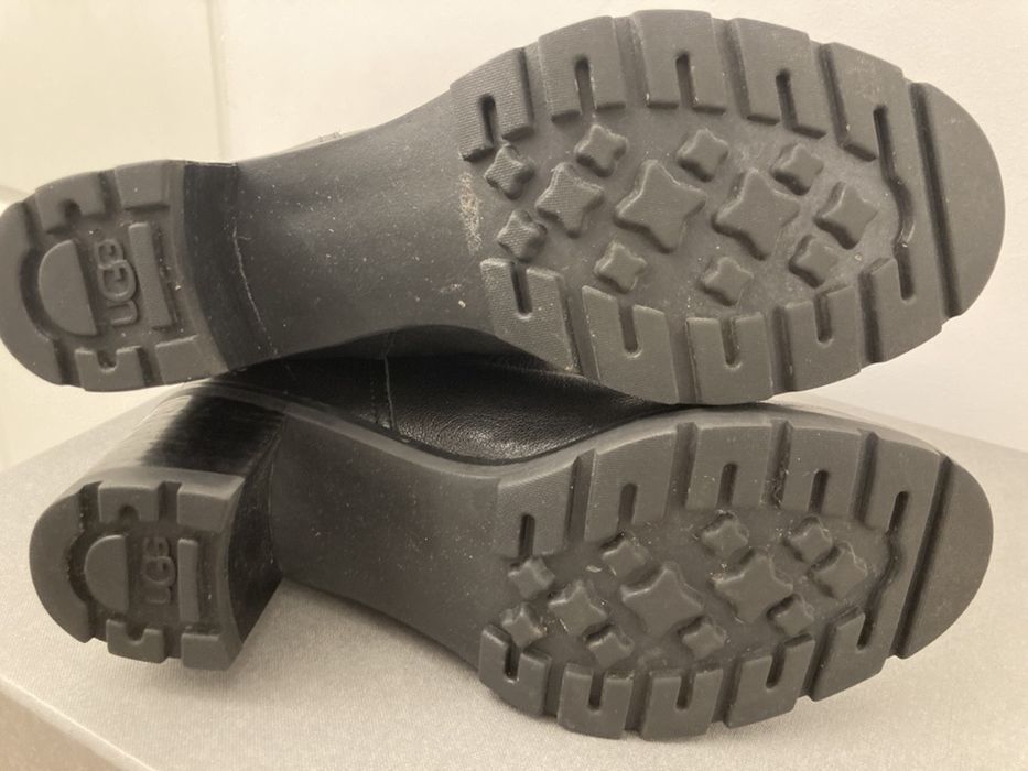 Cizme UGG piele neagra 38.5