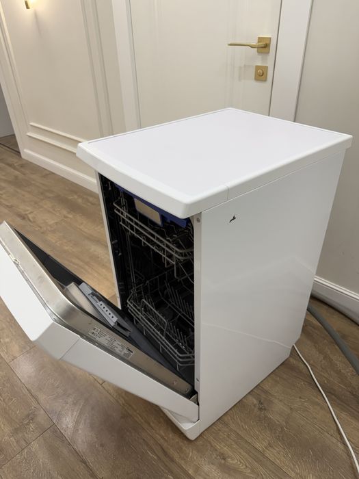 Продам посудомоечную машину Hansa