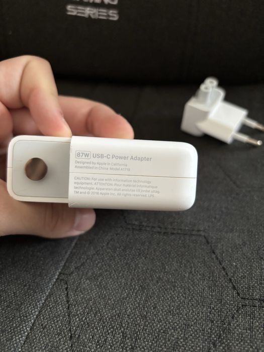 Incarcator Apple Original 87W