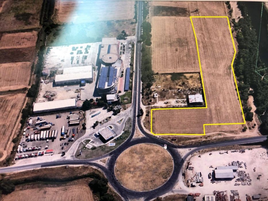 Продава се Парцел в Пловдив, Марица Север - 30000 кв.м за 39 €/кв.м - Снимка #2