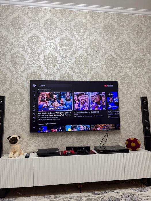 SAMSUNG 65 Crystal 4K UHD