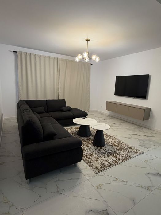 Inchiriez apartamente 3 camere bloc nou