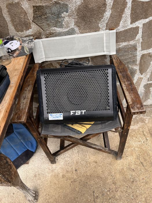 Активна мониторна колона FBT