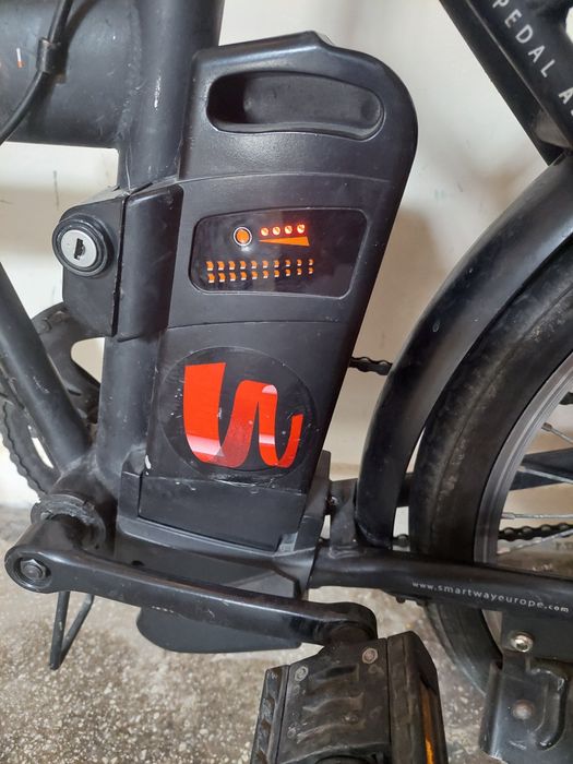 Bicicleta electrica,pret fix,nu negociez,24v baterie slaba