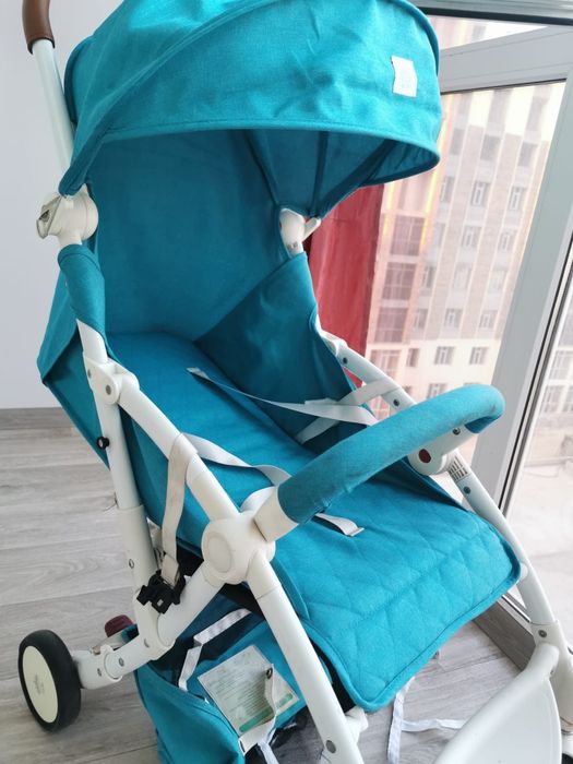 Коляска прогулочная kub