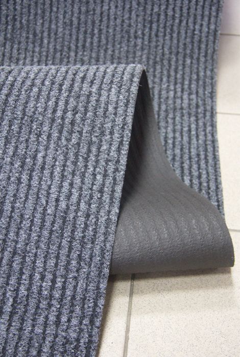 Ковролин, коврик щетинистый