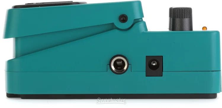 Pedala efect chitara electrica BEHRINGER CS400,sigilat