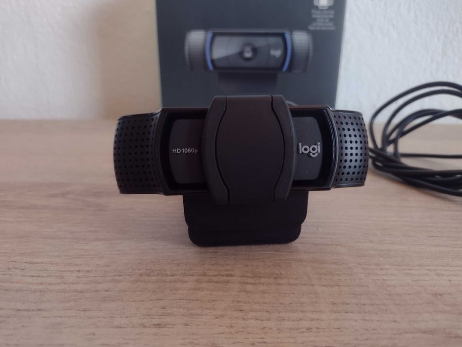 камера Logitech C920s Full HD/30fps