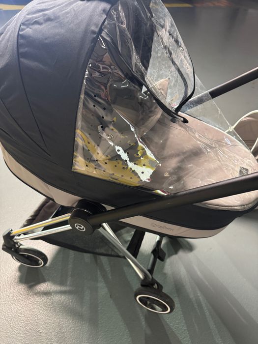 Carucior bebe Cybex Mios 3 Soho Grey si landou